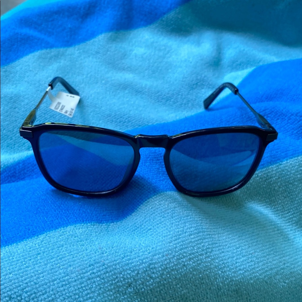 Nautica N9202SWM Stylish Blue Sunglasses